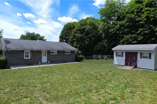 1237 Keller Rd, Bushkill Twp, PA 18091 - Photo 5