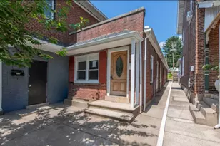 1059 Seneca St, Fountain Hill Boro, PA 18015 - Photo 1