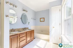 968 Rainbow Dr, Bethlehem City, PA 18017 - Photo 39