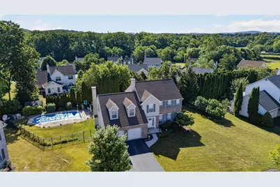 968 Rainbow Drive, Bethlehem City, PA 18017 - Photo 5