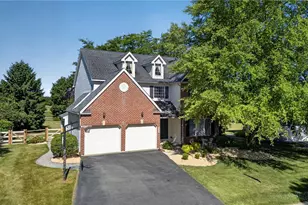 3254 Watermill Dr, Macungie Boro, PA 18062 - Photo 3