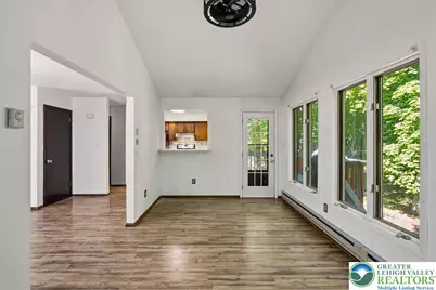 221 Somerset Drive, Stroud Twp, PA 18301 - Photo 11