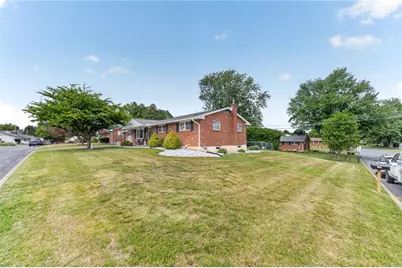 7290 Heather Road, Macungie Boro, PA 18062 - Photo 3