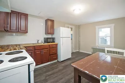 612 E Front Street, Lansford, PA 18232 - Photo 9