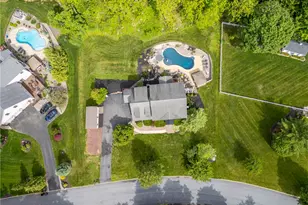 4887 Harvest Ln, Upper Milford Township, PA 18092 - Photo 7