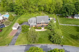 4887 Harvest Ln, Upper Milford Township, PA 18092 - Photo 9