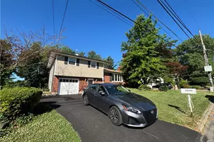 3200 Highland Dr, Easton, PA 18045 - Photo 3