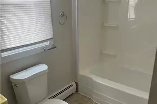 431 Maple St, Bethlehem City, PA 18018 - Photo 11