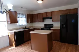 230 S Main St, Alburtis Boro, PA 18011 - Photo 5