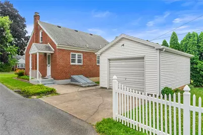 1629 Linwood Street, Bethlehem, PA 18017 - Photo 3