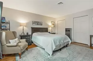 2042 Hilltop Rd, Lower Saucon Township, PA 18015 - Photo 17