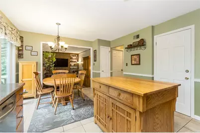 2042 Hilltop Road, Lower Saucon Township, PA 18015 - Photo 11