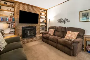 2042 Hilltop Rd, Lower Saucon Township, PA 18015 - Photo 13