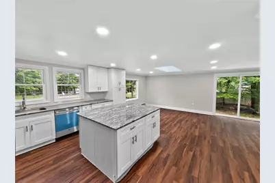229 Pocono Boulevard, Bushkill, PA 18324 - Photo 5