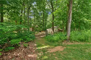 2763 Township Rd, Springfield Twp, PA 18077 - Photo 35