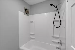 149 W Ridge St, Lansford, PA 18232 - Photo 7