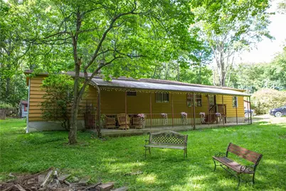 8 Cross Roads Drive, Penn Forrest, PA 18229 - Photo 3