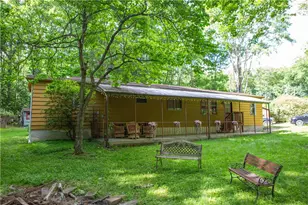 8 Cross Rds Dr, Penn Forrest, PA 18229 - Photo 3