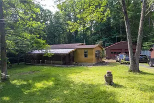 8 Cross Rds Dr, Penn Forrest, PA 18229 - Photo 27
