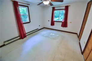 8 Cross Rds Dr, Penn Forrest, PA 18229 - Photo 13