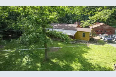 8 Cross Roads Drive, Penn Forrest, PA 18229 - Photo 29