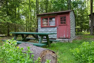 8 Cross Rds Dr, Penn Forrest, PA 18229 - Photo 23
