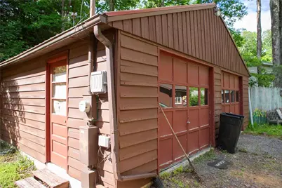 8 Cross Roads Drive, Penn Forrest, PA 18229 - Photo 19