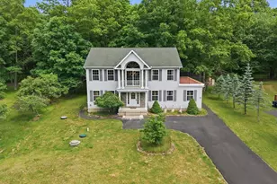 63 Fox Hill Rd, Penn Forrest, PA 18210 - Photo 5