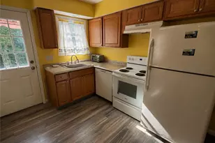 414 Kansas Ave, Whitehall Township, PA 18052 - Photo 3