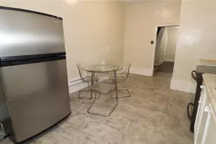 215 W Coal St, Shenandoah, PA 17976 - Photo 9