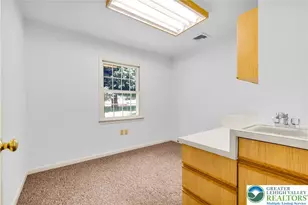 3325 Green Meadow Dr, Bethlehem City, PA 18017 - Photo 5