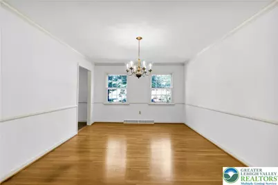 3325 Green Meadow Drive, Bethlehem City, PA 18017 - Photo 11