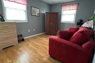 3360 S 2nd St, Whitehall Township, PA 18052 - Photo 21
