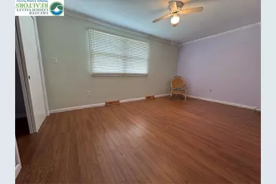 3360 S 2nd Street, Whitehall Township, PA 18052 - Photo 17