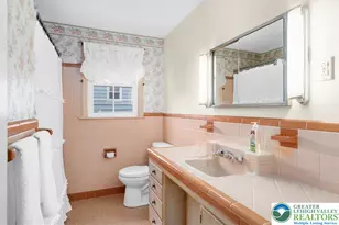 243 Flagstone, Bethlehem City, PA 18017 - Photo 29
