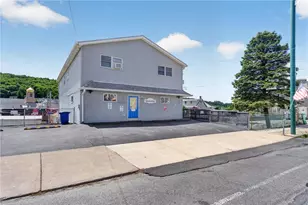 162 W Ridge St, Lansford, PA 18232 - Photo 1