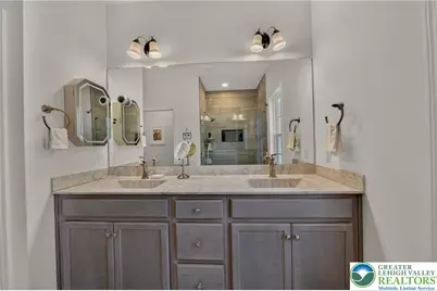 3943 Victors Way, Bethlehem Township, PA 18045 - Photo 35