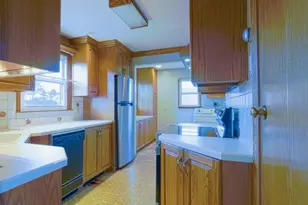 833 N Graham St, Allentown City, PA 18109 - Photo 9
