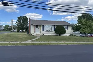 833 N Graham St, Allentown City, PA 18109 - Photo 1