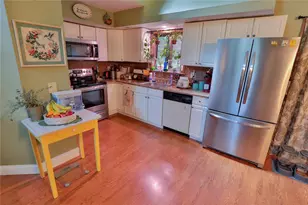 2114 Lansdale Dr, Stroud Twp, PA 18301 - Photo 9