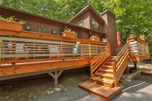 2114 Lansdale Dr, Stroud Twp, PA 18301 - Photo 3
