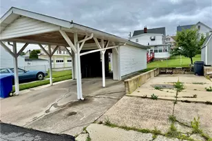 137 N 3rd St, Lehighton Boro, PA 18235 - Photo 13