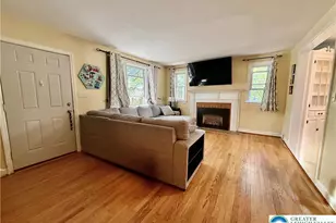 2303 Huntington St, Bethlehem City, PA 18017 - Photo 3