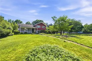 36 Schoolhouse Rd, New Britain Twp, PA 18914 - Photo 3