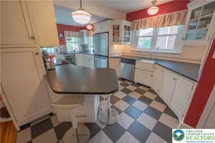 174 Elm St, Emmaus Boro, PA 18049 - Photo 9
