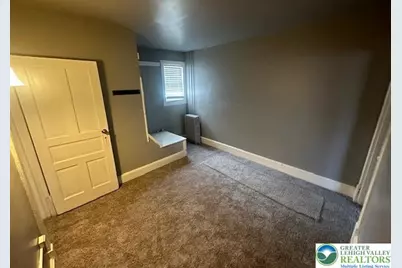 229 N 9th Street, Pottsville, PA 17901 - Photo 5