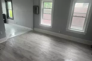 151 W Nesquehoning St, Easton, PA 18042 - Photo 17
