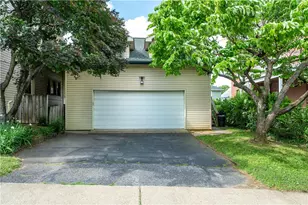 321 E Market St, Bethlehem City, PA 18018 - Photo 3