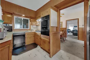 321 E Market St, Bethlehem City, PA 18018 - Photo 37