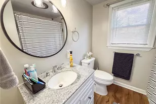 8602 Penny Dr, East Allen Township, PA 18014 - Photo 19
